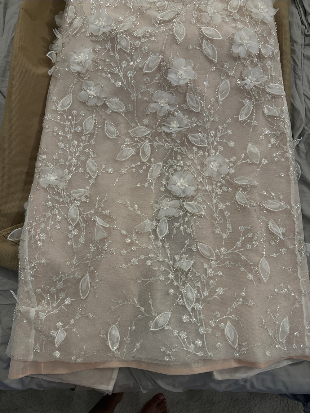 Halter Floral-Appliqué White Maxi Dress - Picture 7 of 8